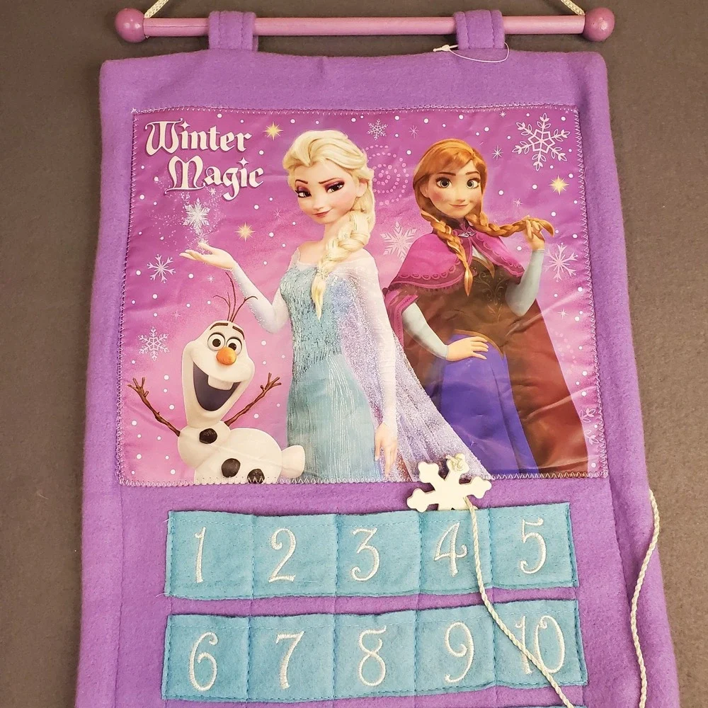 Disney Princess Frozen Winter Magic Purple Felt Advent Christmas Calendar 2015